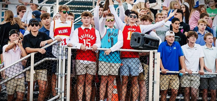 Ftbl-26-V-WV-SeniorCheer